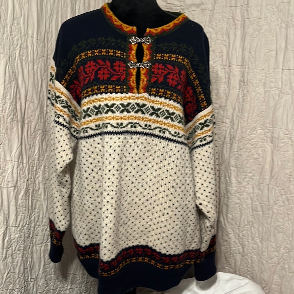 Wool Icelandic sweater